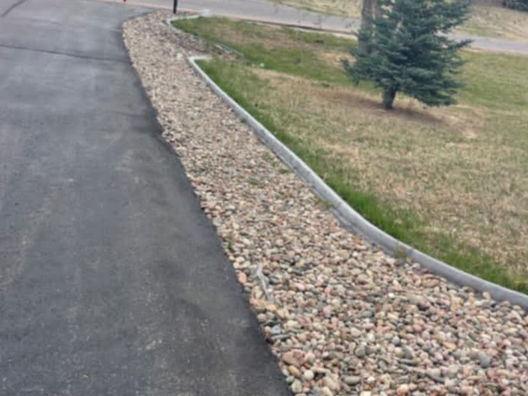 Saul Landscaping LLC